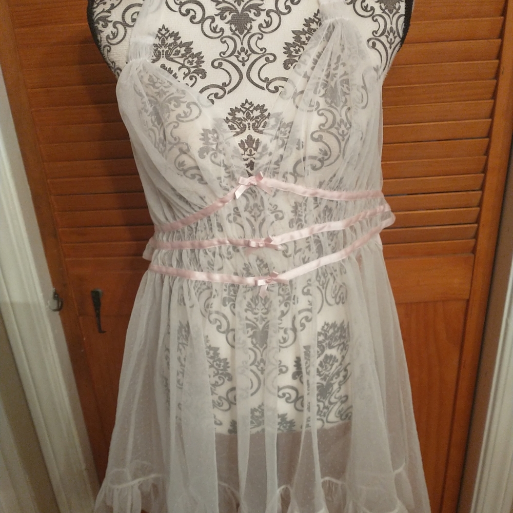 Victorias Secret For Love & Lemons White Pink Polkadot Sheer Mesh Peignoir L